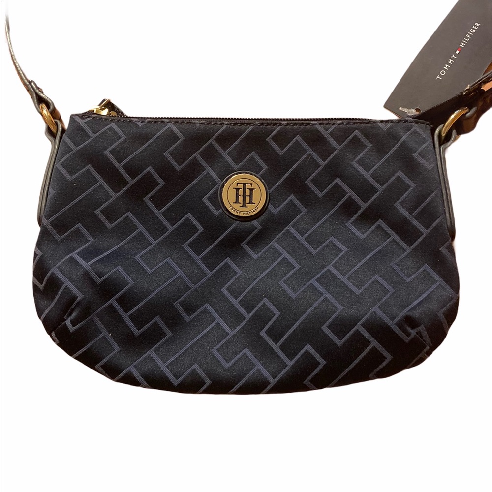 Tommy Hilfiger Crossbody Bag